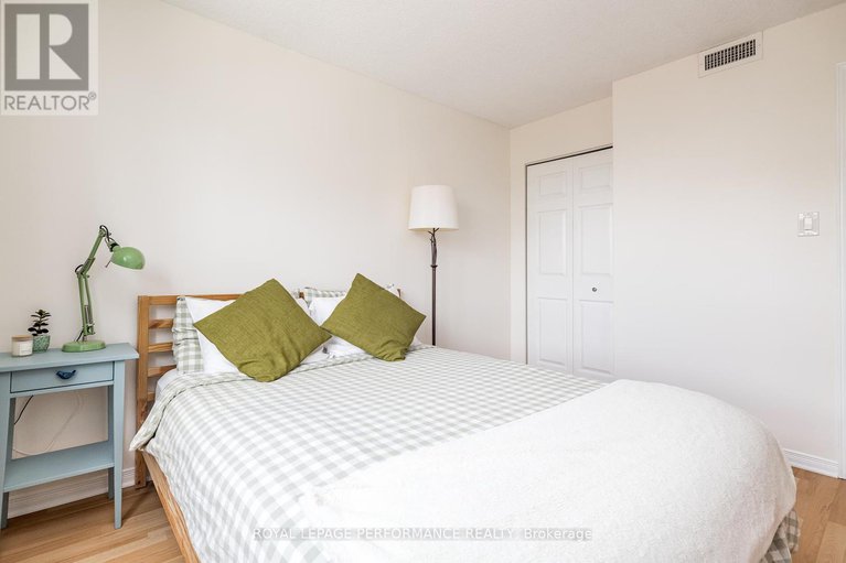 28643503/503-344-waverley-street/ottawa-centre/ottawa/ontario/K2P0W5_35