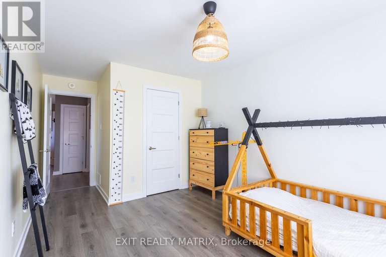 28731174/275-belfort-street-s/embrun/russell/ontario/K0A1W0_10