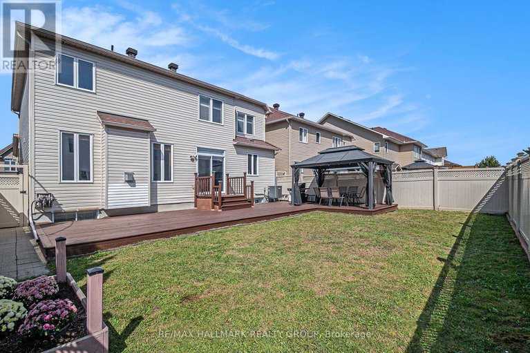 28859982/1015-winterspring-ridge/avalon-east/ottawa/ontario/K4A0S5_39