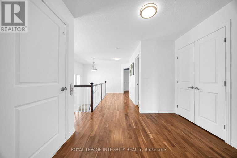 29373195/514-carina-crescent/stonebridge/ottawa/ontario/K2J0Z4_18