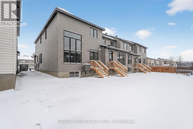 29267393/445-haresfield-court/riverside-southgloucester-glen/ottawa/ontario/K4M0B6_39