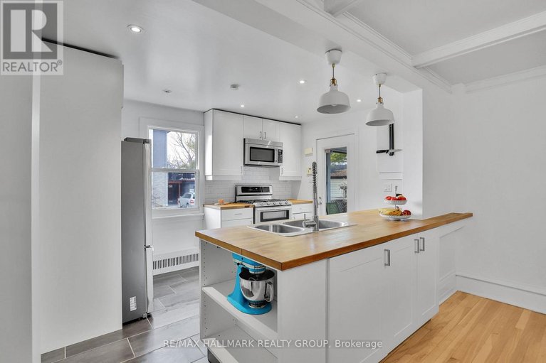 29565294/105-queen-mary-street/overbrookcastle-heights/ottawa/ontario/K1K1X4_13