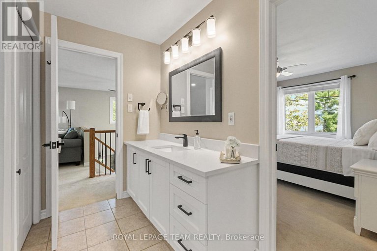 28935788/2893-barlow-crescent/dunrobin-shores/ottawa/ontario/K0A1T0_28
