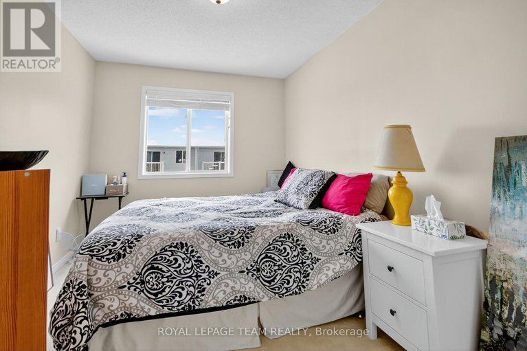 29094063/145-wharhol-private/westcliffe-estates/ottawa/ontario/K2H1G5_43