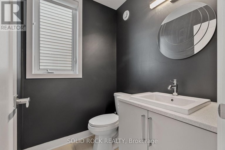 29234213/242-shinleaf-crescent/mer-bleuebradley-estatesanderson-park/ottawa/ontario/K1W0J2_20