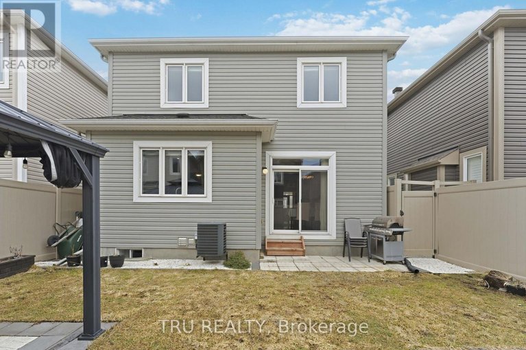 29605925/344-sweetclover-way/avalon-west/ottawa/ontario/K4A1E6_50