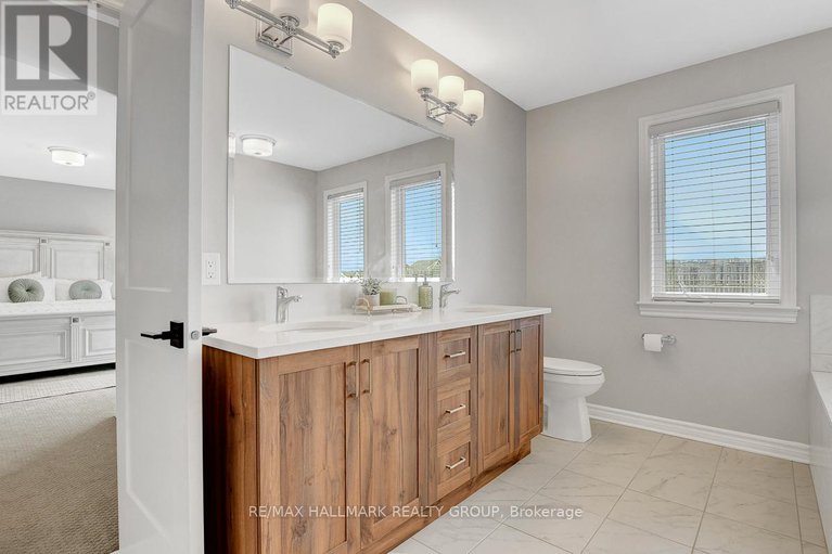 28598405/594-baie-des-castors-street/camelot/ottawa/ontario/K4A1E8_20