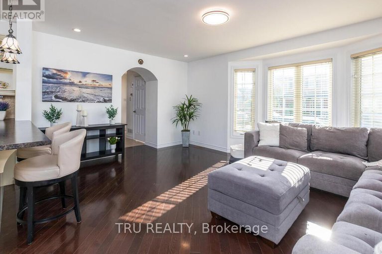 29052301/2757-grand-canal-street/half-moon-bay/ottawa/ontario/K2J0S7_15