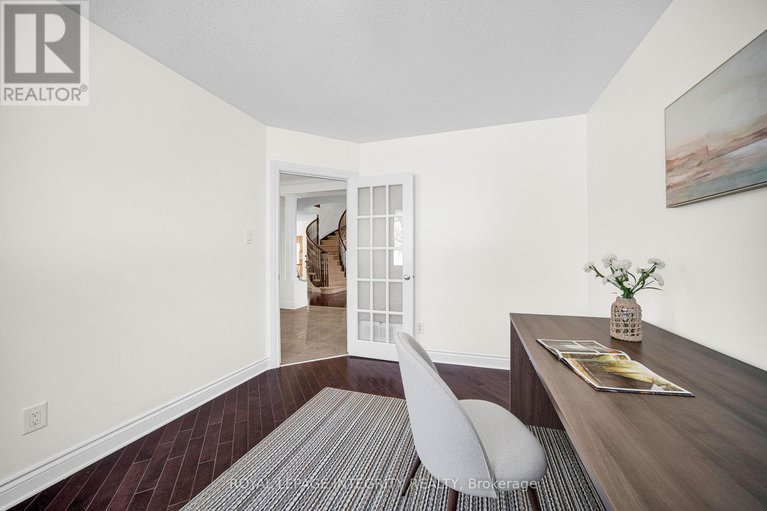 29281846/609-new-liskeard-crescent/strandherd/ottawa/ontario/K2J0N4_19