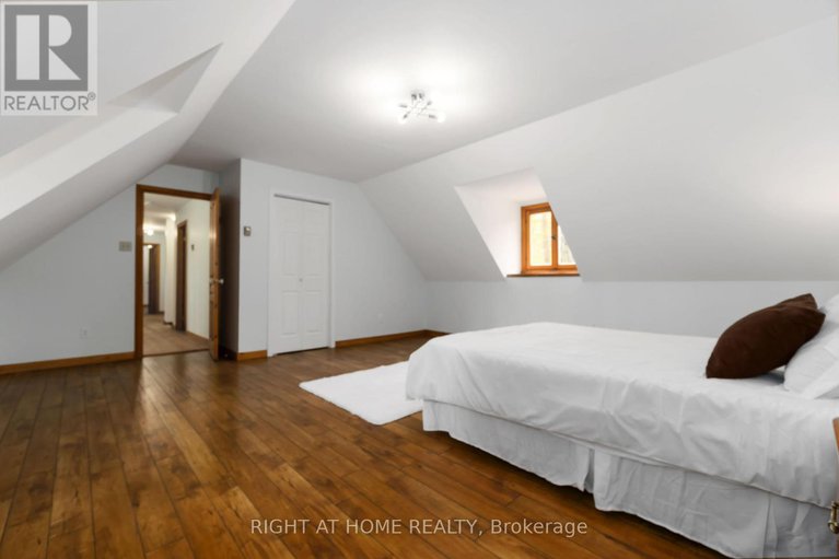 29219770/101-myrtle-lane/constance-bay/ottawa/ontario/K0A3M0_26