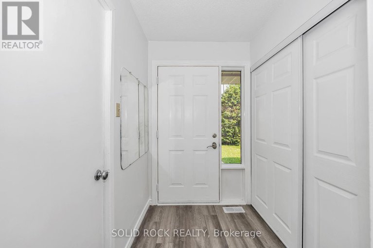 28779716/348-monica-crescent/bilberry-creekqueenswood-heights/ottawa/ontario/K1E3N5_3