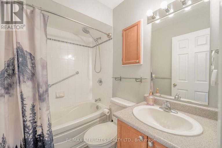 28581367/243-monterey-drive/leslie-park/ottawa/ontario/K2H7B1_18