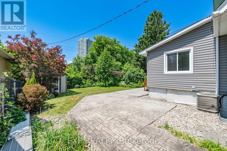 28543964/1552-caledon-street/riverview-park/ottawa/ontario/K1G0H9_6