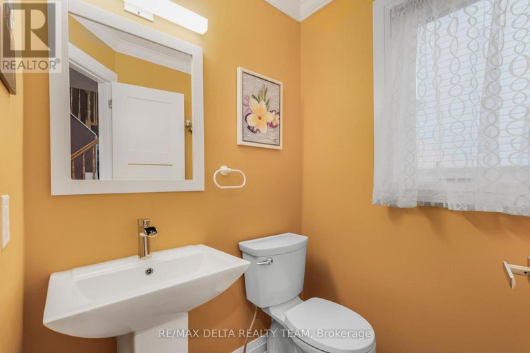 29095359/18-longshire-circle/longfields/ottawa/ontario/K2J4K7_3