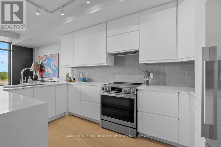 28837853/701-136-darlington-private/hunt-clubwestern-community/ottawa/ontario/K1V0X6_13