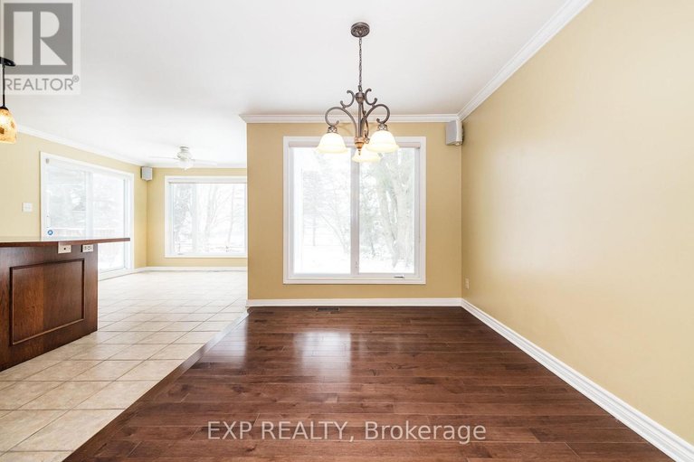 29577818/602-church-street/village-of-russell/russell/ontario/K4R1C4_14