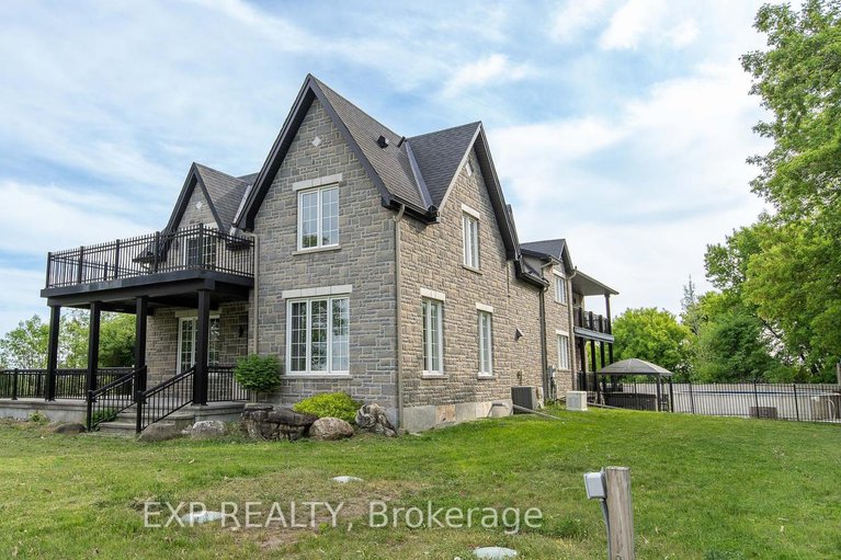 28403297/2754-eagleson-road/btwn-franktown-rd-fallowfield-rd/ottawa/ontario/K2S1B8_2
