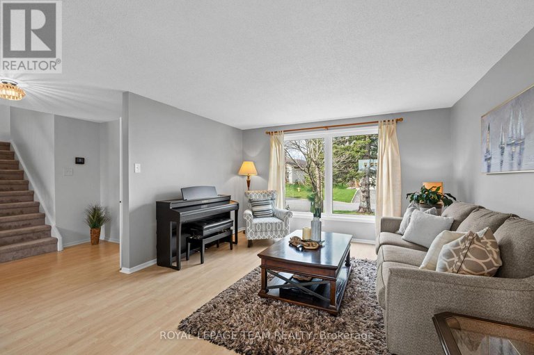 29124358/92-burnetts-grove-circle/pheasant-run/ottawa/ontario/K2J1N7_8