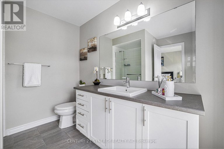 28494818/323-livery-street/emerald-meadowstrailwest/ottawa/ontario/K2V0B4_20