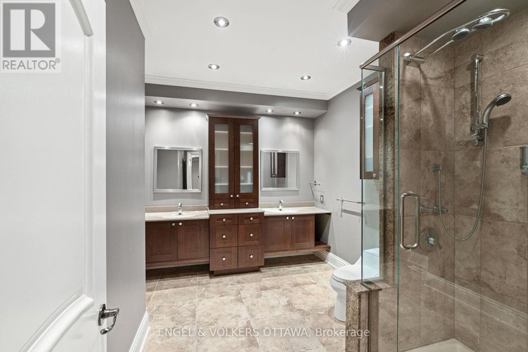 28965812/5800-queenscourt-crescent/manotick-east-to-manotick-station/ottawa/ontario/K4M1K3_26