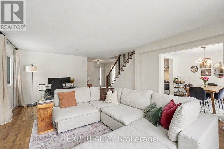 29399476/710-princess-louise-drive/fallingbrookridgemount/ottawa/ontario/K4A3G9_7