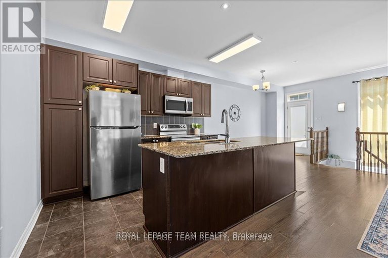 29145358/333-tulum-crescent/emerald-meadowstrailwest/ottawa/ontario/K2S0V9_13