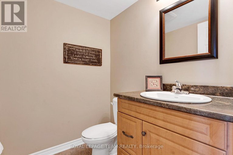 29357377/205-398-van-buren-street/kemptville/north-grenville/ontario/K0G1J0_35