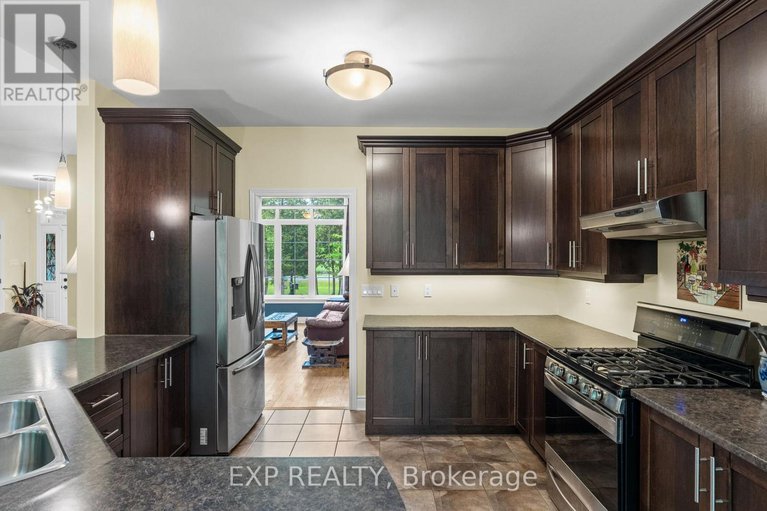 28406090/213-justin-drive/beckwith-twp/beckwith/ontario/K7C0C4_13