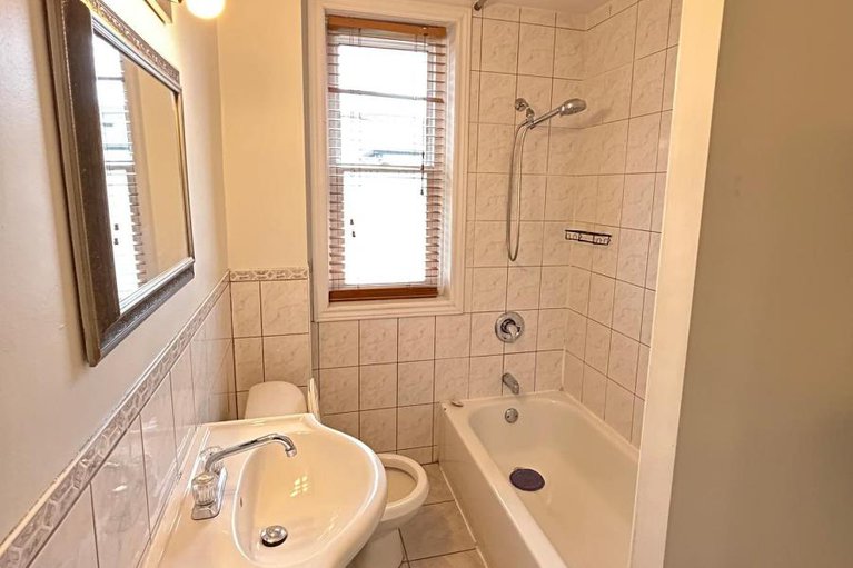 29100389/308-cumberland-street/lower-townbyward-market/ottawa/ontario/K1N7H9_9