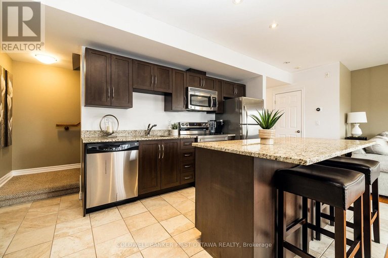 29497257/6-1210-mcwatters-road/queensway-terrace-southridgeview/ottawa/ontario/K2C3Y2_10