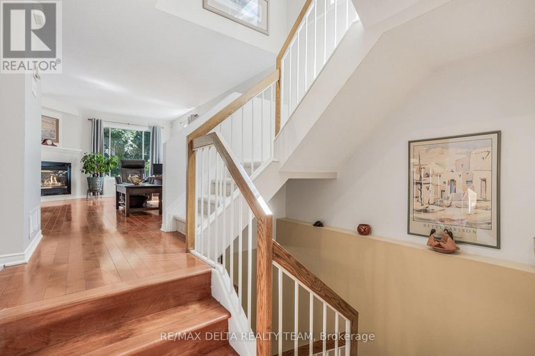 28932802/6320-sablewood-place/chapel-hill/ottawa/ontario/K1C7M6_6