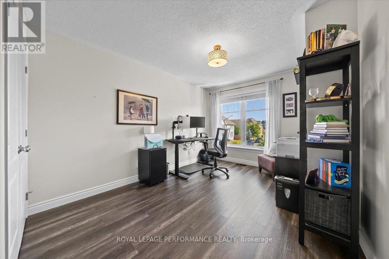 29413614/416-rochefort-circle/avalon-west/ottawa/ontario/K4A0M8_24