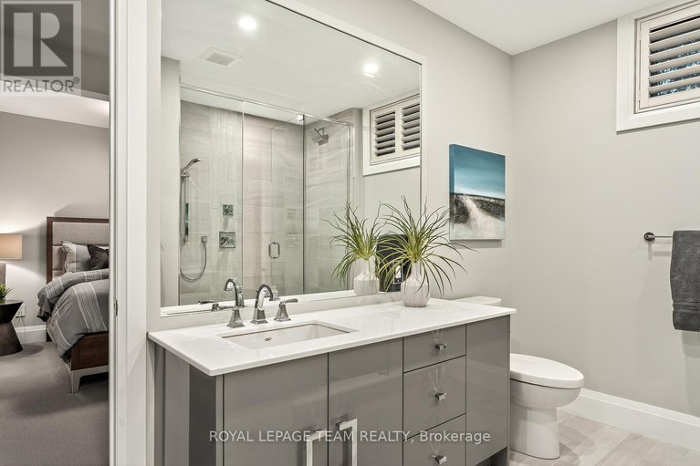 29003198/10-leaver-avenue/city-viewskylinefisher-heightsparkwood-hills/ottawa/ontario/K2E5P6_24