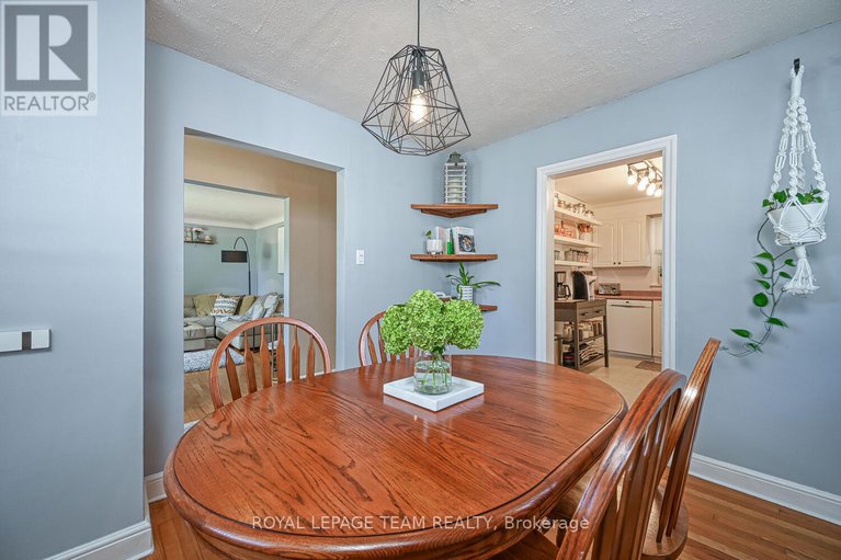 28754447/23-norice-street/meadowlandscrestview/ottawa/ontario/K2G2X3_10