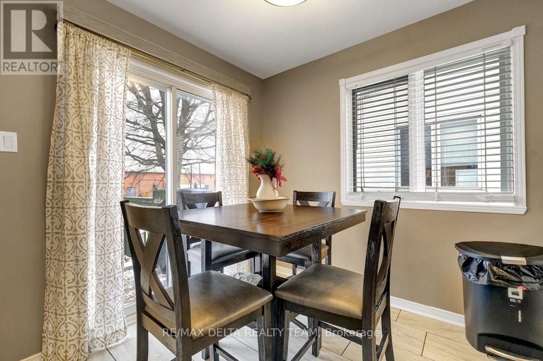 29163520/1590-cedar-mills-road/chateauneuf/ottawa/ontario/K1C7M1_20