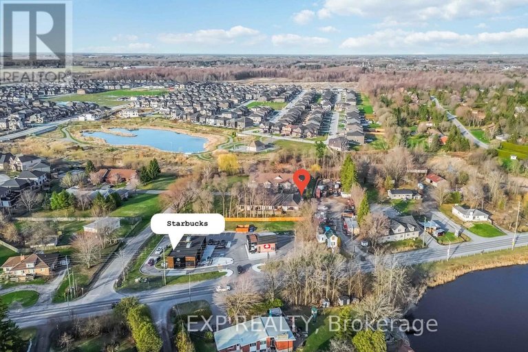 29660876/5655-mahogany-harbour-lane/manotick-south-to-roger-stevens/ottawa/ontario/K4M1K9_22