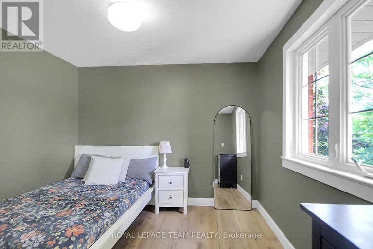 28764855/7117-quinnfield-way/greely/ottawa/ontario/K4P1B6_24