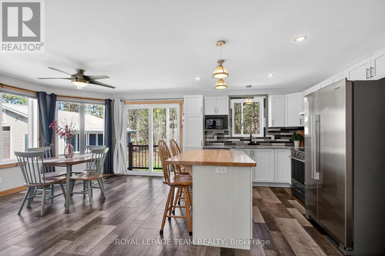 29639419/130-station-road/drummondnorth-elmsley-north-elmsley-twp/drummondnorth-elmsley/ontario/K7A4S4_8