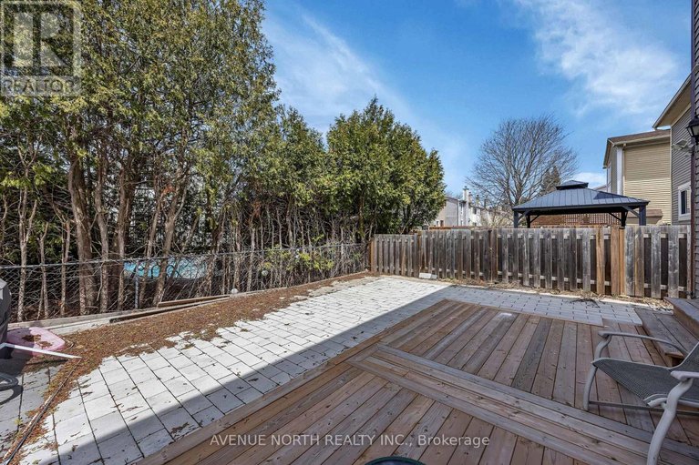 29654519/365-lefebvre-way/bilberry-creekqueenswood-heights/ottawa/ontario/K1E2W5_43