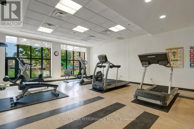 28772682/unit-8-773-richmond-road/woodroffe/ottawa/ontario/K2A0G7_29