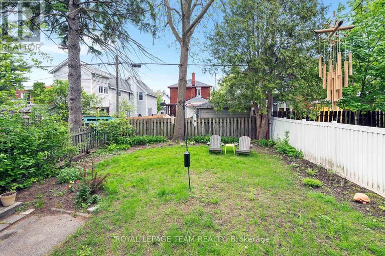 28350106/167-drummond-street/ottawa-east/ottawa/ontario/K1S1K3_39