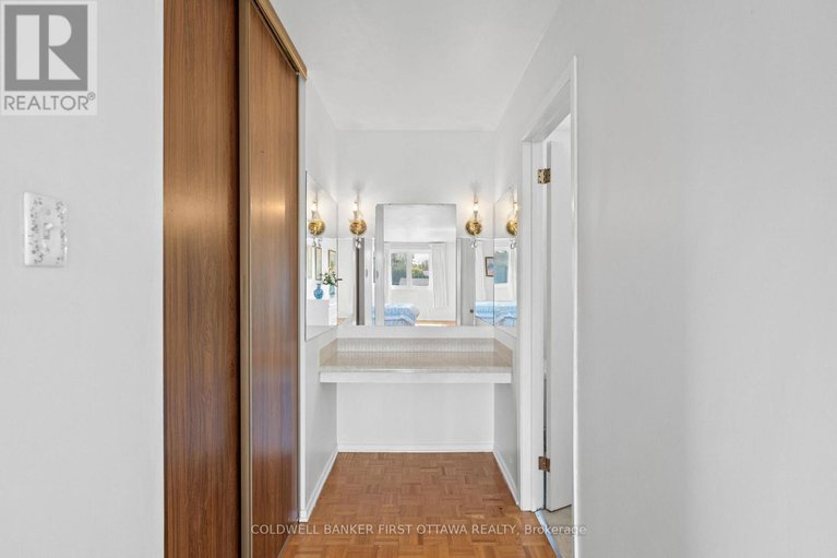 28315563/16-denewood-crescent/pineglencountry-place/ottawa/ontario/K2E7G5_39