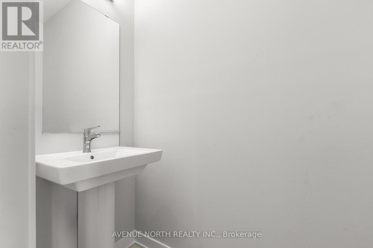 29267711/834-bascule-place/btwn-franktown-rd-fallowfield-rd/ottawa/ontario/K0A2Z0_6