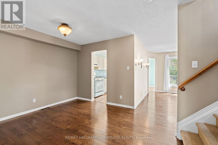28323981/11-highmont-court/kanata-lakesheritage-hills/ottawa/ontario/K2T1B3_6