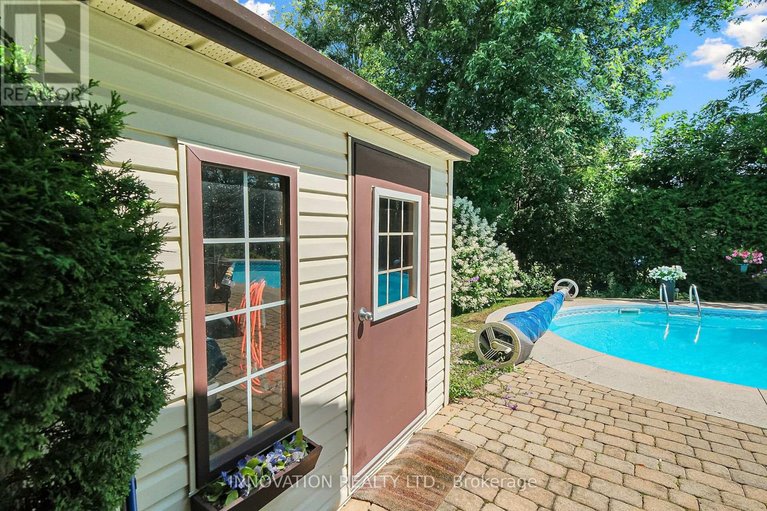 29674454/1698-teakdale-avenue/chapel-hill/ottawa/ontario/K1C6M4_40