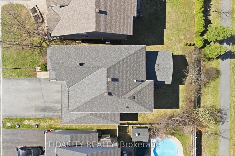 29657561/172-coyote-crescent/stittsville-south/ottawa/ontario/K2S2G6_47