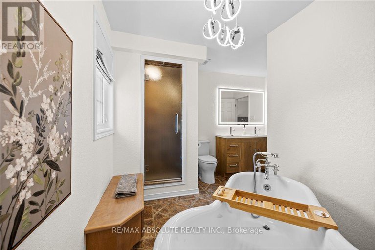 28881078/3-buttonwood-trail/stittsville-central/ottawa/ontario/K2S1C9_28