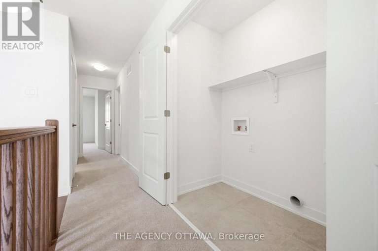 29453546/1132-spoor-street/rural-kanata-central/ottawa/ontario/K2K1X7_19