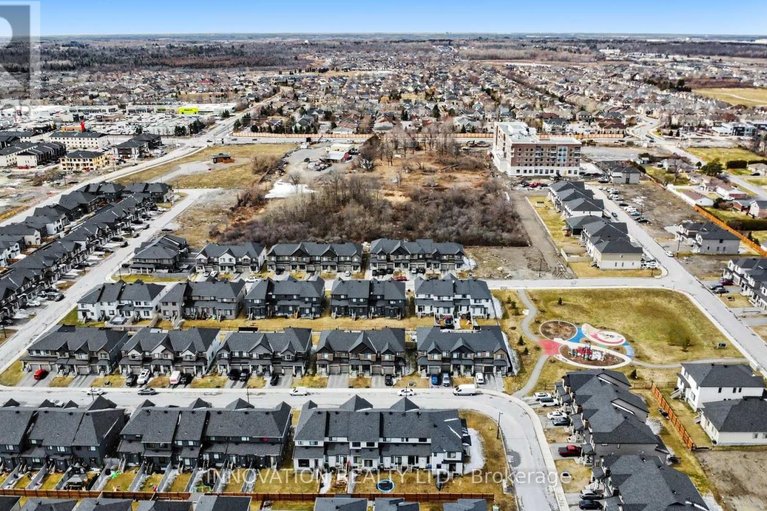 29568131/646-rathburn-lane/leitrim/ottawa/ontario/K1T0V9_31