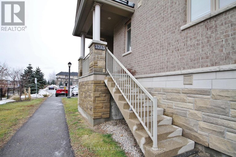 28738760/6-3785-canyon-walk-drive/riverside-southgloucester-glen/ottawa/ontario/K1V2M4_6